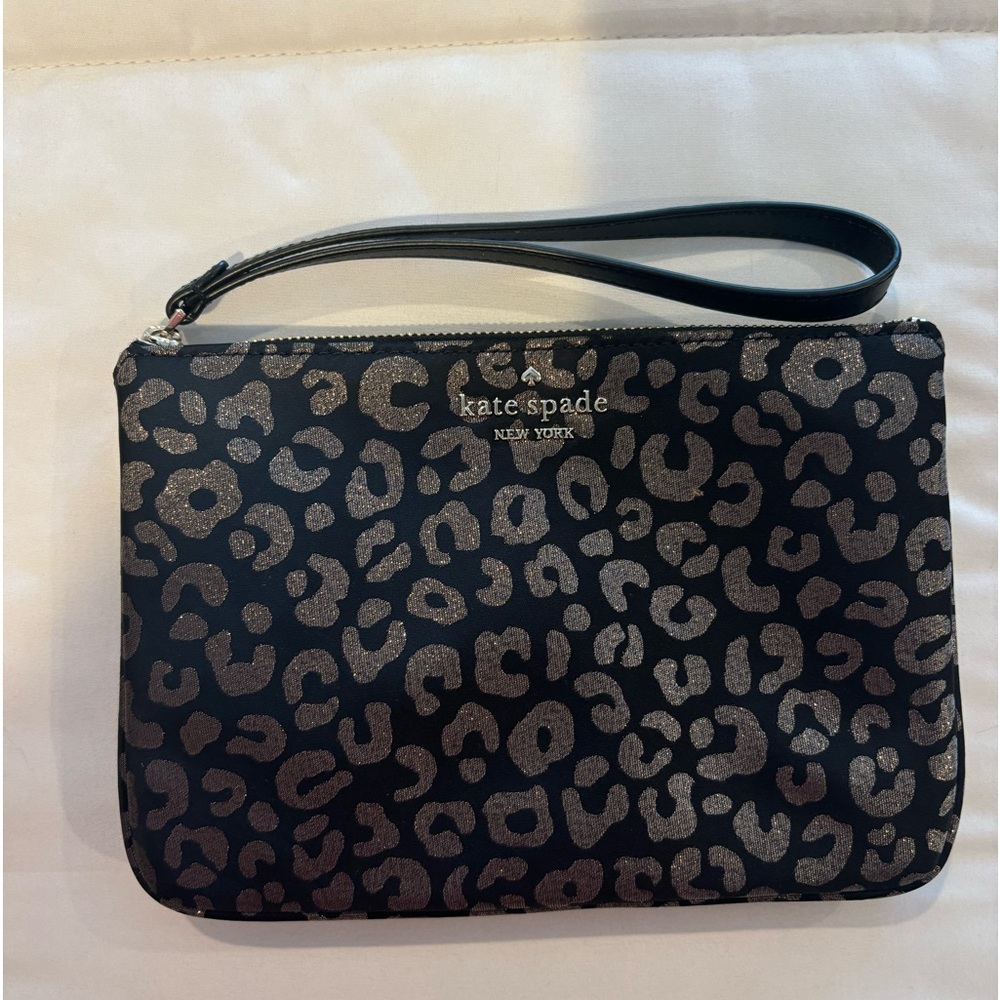 Kate Spade wristlet
